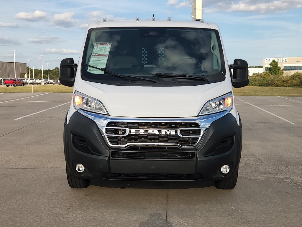Used 2025 RAM ProMaster 2500 w/ U-Haul Equipment Group FWD image 11