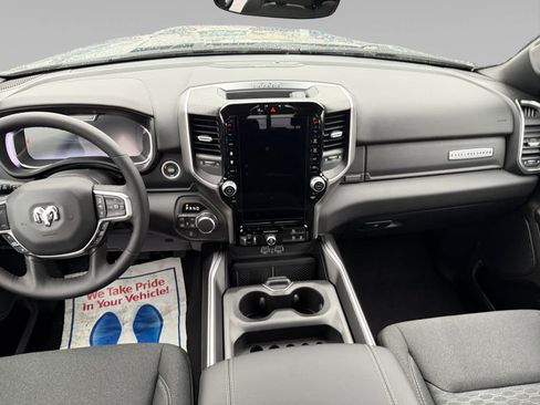 New 2026 RAM 1500 Big Horn AWD/4WD image 11