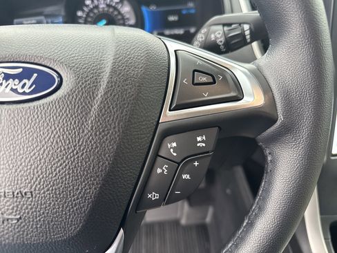 Used 2024 Ford Edge SEL w/ Convenience Package image 36