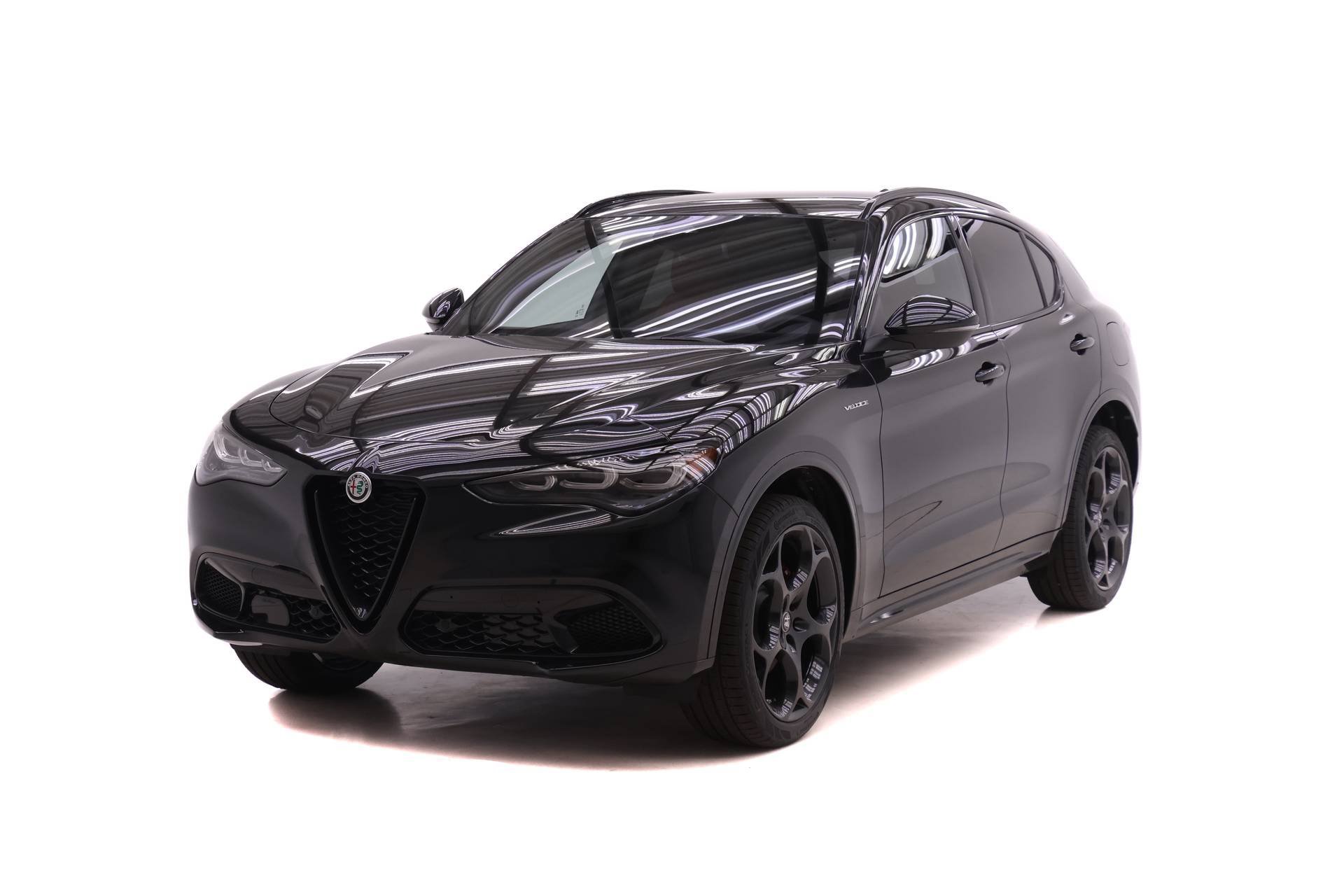 New 2026 Alfa Romeo Stelvio Sprint AWD/4WD image 1