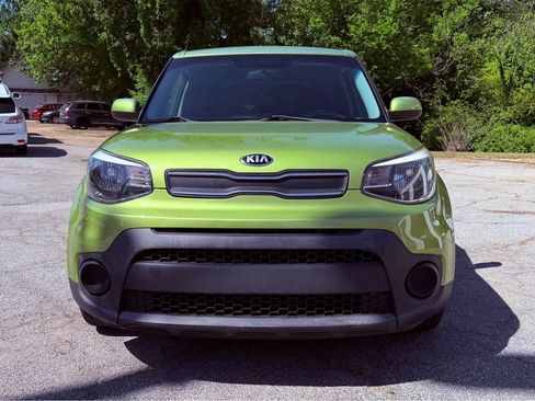 Used 2019 Kia Soul w/ Convenience Package image 3