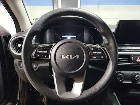 Used 2023 Kia Forte LXS image 21