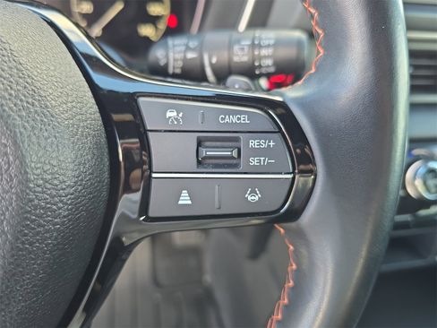 Certified 2023 Honda Pilot Sport image 22