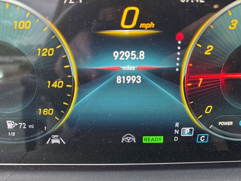 Used 2023 Mercedes-Benz GLS 450 4MATIC image 12