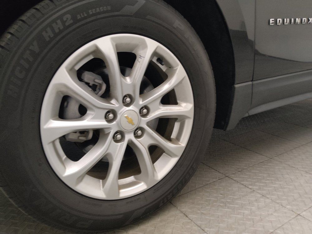 Used 2021 Chevrolet Equinox LS FWD image 31