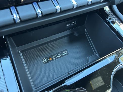 New 2026 GMC Yukon XL Elevation image 31