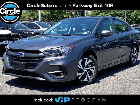 Certified 2025 Subaru Legacy Premium AWD/4WD image 1