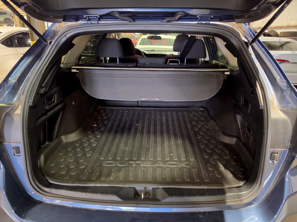 Used 2020 Subaru Outback Premium AWD/4WD image 8