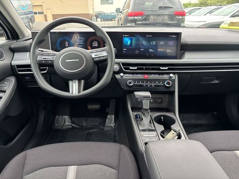 Certified 2026 Hyundai Sonata SE FWD image 12