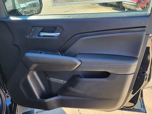 New 2026 GMC Canyon Elevation w/ Convenience Package image 37