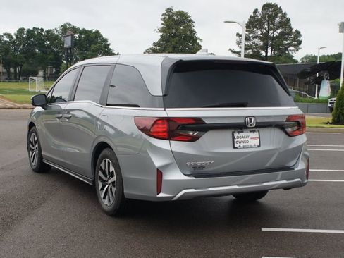 Used 2025 Honda Odyssey EX-L image 17