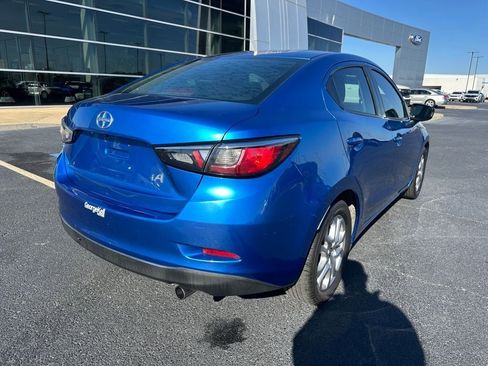 Used 2016 Scion iA image 21