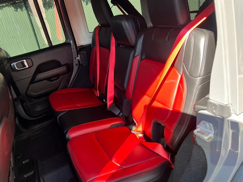 Used 2023 Jeep Wrangler Unlimited Rubicon 392 AWD/4WD image 19