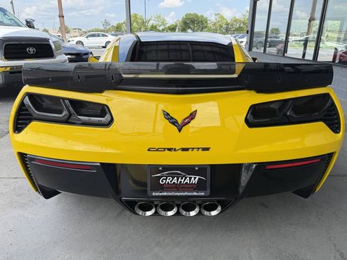 Used 2015 Chevrolet Corvette Z06 w/ Z07 Performance Package RWD image 7