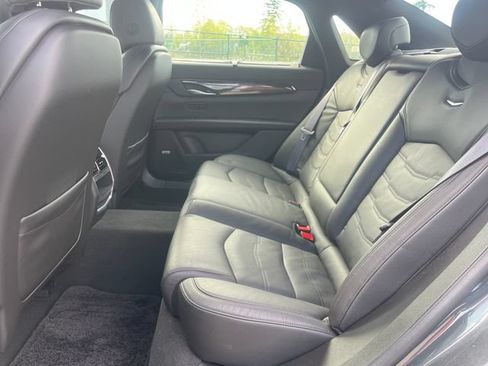 Used 2017 Cadillac CT6 Luxury AWD/4WD image 13