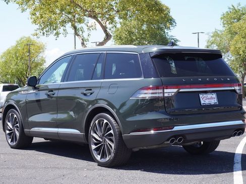 Used 2023 Lincoln Aviator Reserve w/ Equipment Group 201A RWD image 3