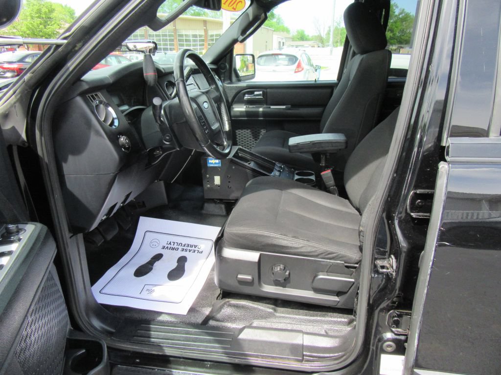 Used 2017 Ford Expedition XL w/ Fleet Convenience Package AWD/4WD image 10