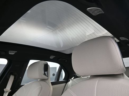 Certified 2023 BMW 760i xDrive image 22