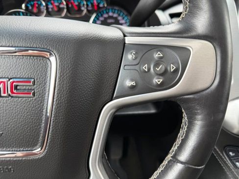 Used 2018 GMC Yukon SLT w/ Open Road Package image 22