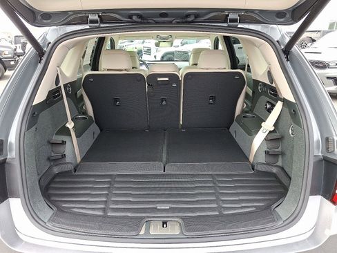 Used 2025 Genesis GV80 3.5T Advanced image 28