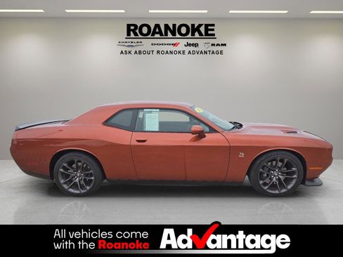 Used 2022 Dodge Challenger R/T Scat Pack image 7