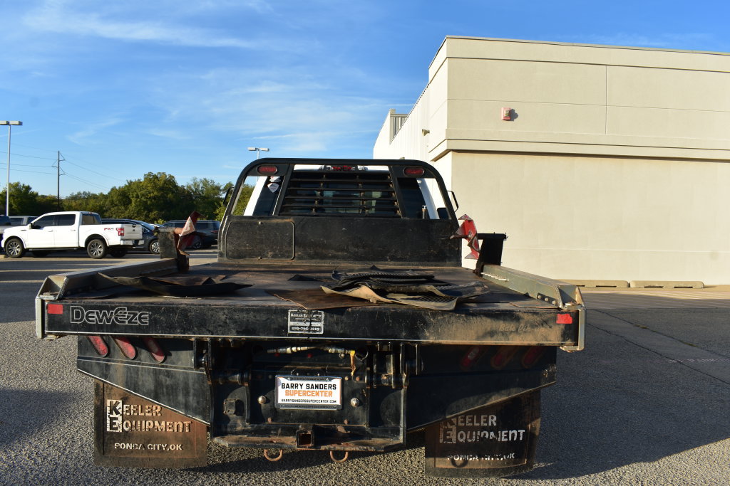 Used 2023 Ford F350 Lariat w/ Lariat Ultimate Package AWD/4WD image 6