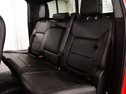 Used 2022 Chevrolet Silverado 2500 LT w/ Convenience Package AWD/4WD image 30