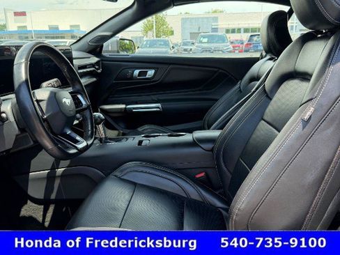 Used 2025 Ford Mustang Premium RWD image 21