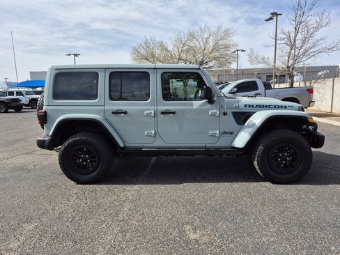 Used 2023 Jeep Wrangler Unlimited Rubicon 4xe image 8