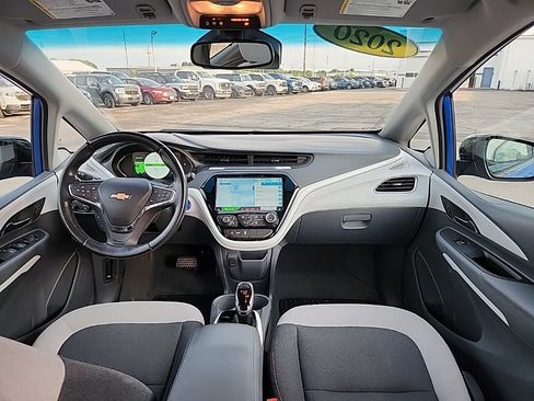 Used 2020 Chevrolet Bolt LT FWD image 29