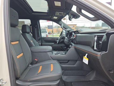 New 2026 GMC Sierra 3500 AT4 w/ AT4 Premium Plus Package image 22