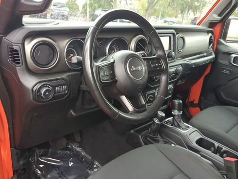 Used 2018 Jeep Wrangler Sport S image 17