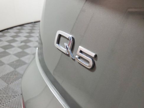 Used 2024 Audi Q5 2.0T Premium AWD/4WD image 8
