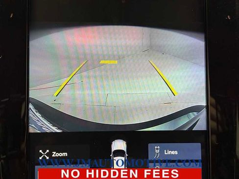 Used 2019 Volvo S60 T6 Momentum image 30