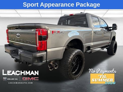 Used 2023 Ford F350 Lariat w/ Lariat Ultimate Package image 3