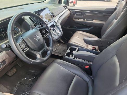 Used 2019 Honda Odyssey EX-L image 3