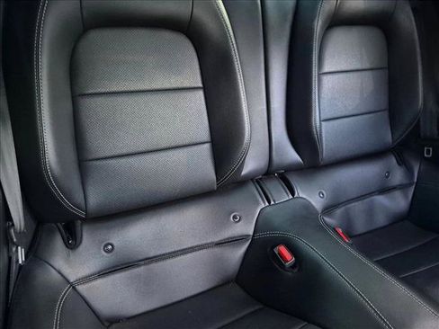 Used 2021 Ford Mustang Premium RWD image 13