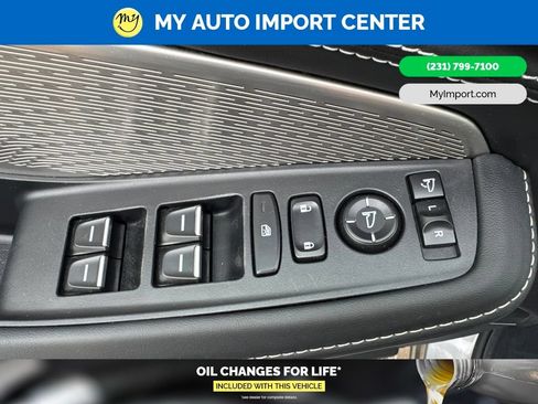 Used 2023 Acura MDX w/ Advance Package AWD/4WD image 12