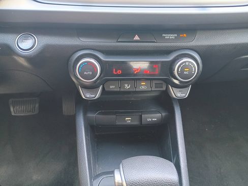 Used 2022 Kia Rio S w/ Option Group 015 FWD image 22
