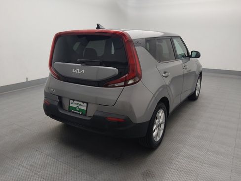 Used 2022 Kia Soul LX w/ Technology Package FWD image 7