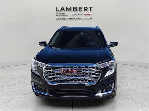 Used 2023 GMC Terrain Denali image 14