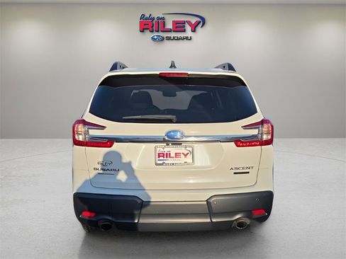 Certified 2023 Subaru Ascent Touring image 4