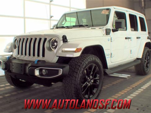 Used 2023 Jeep Wrangler Unlimited Sahara w/ Cold Weather Group AWD/4WD image 1