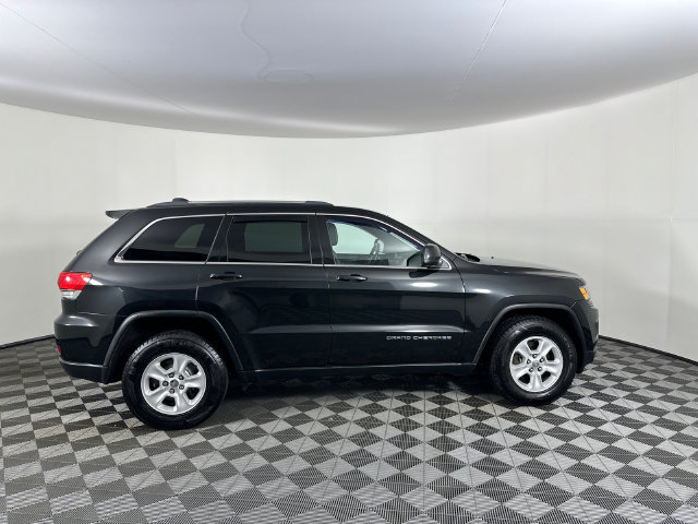 Used 2015 Jeep Grand Cherokee Laredo w/ Quick Order Package 23E AWD/4WD image 23