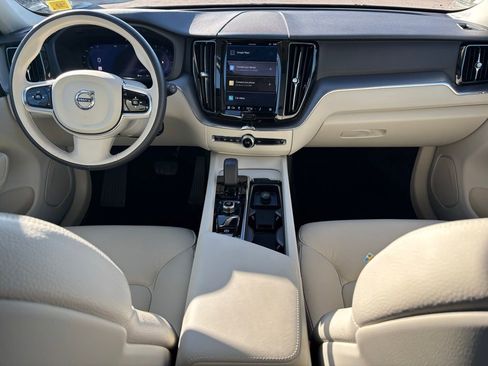 Certified 2024 Volvo XC60 B5 Core w/ Climate Package image 6