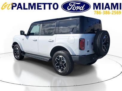 New 2025 Ford Bronco Outer Banks