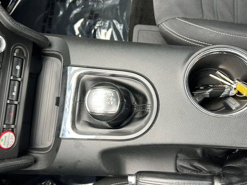 Used 2017 Ford Mustang GT w/ GT Performance Package RWD image 21