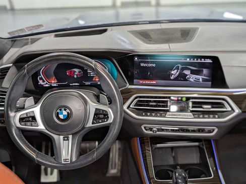 Used 2021 BMW X5 xDrive40i w/ M Sport Package AWD/4WD image 5