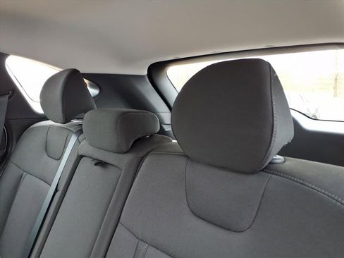 New 2026 Hyundai Tucson SE image 11