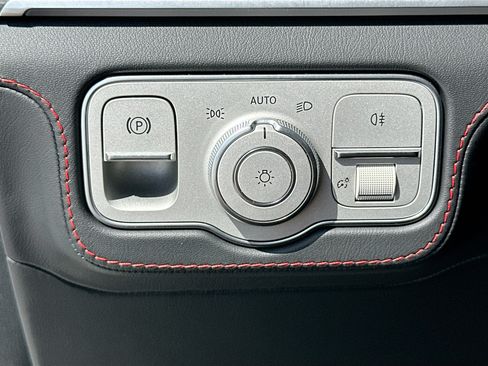Used 2024 Mercedes-Benz GLE 53 AMG 4MATIC image 10